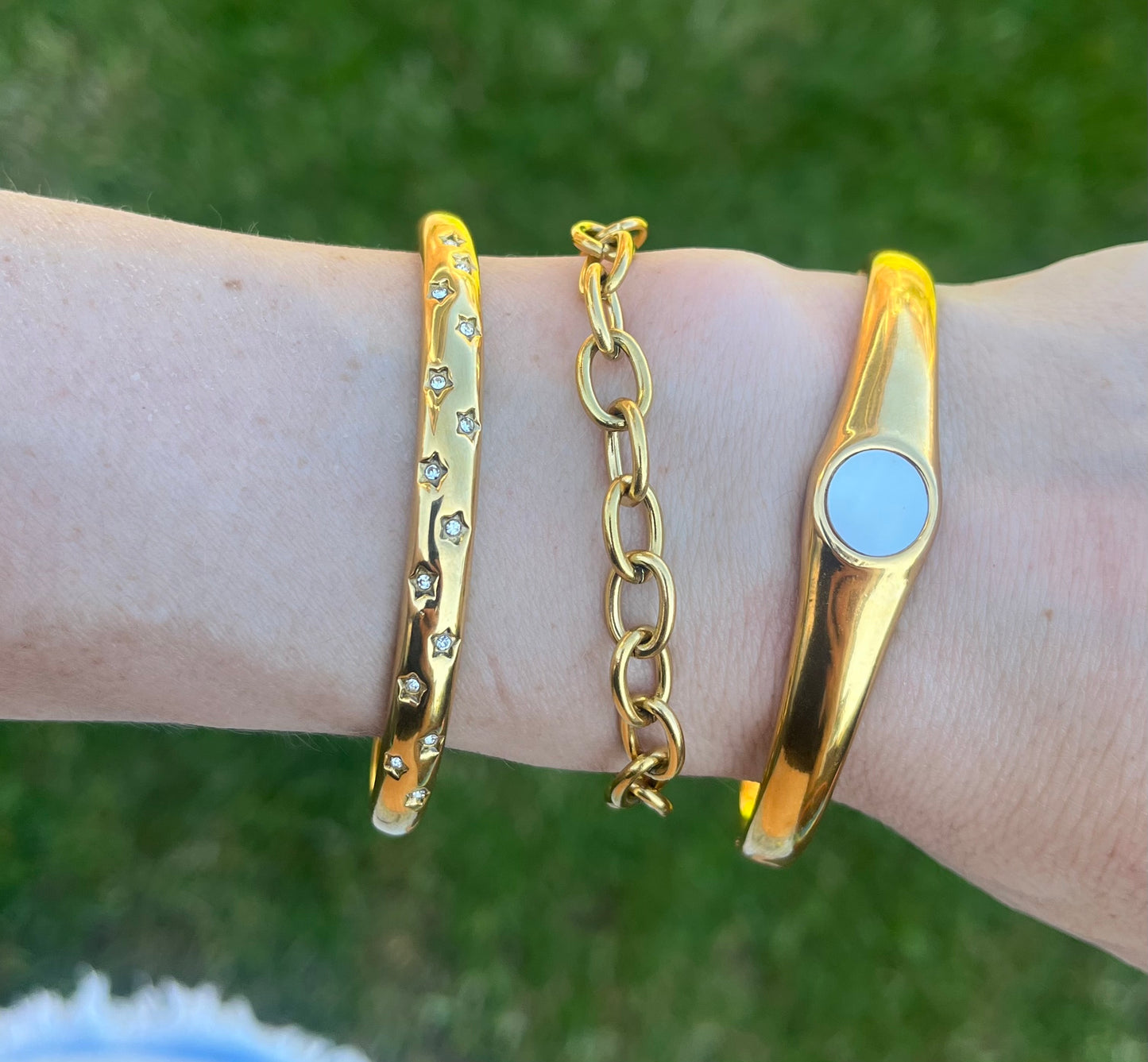 Gold Shell Bangle