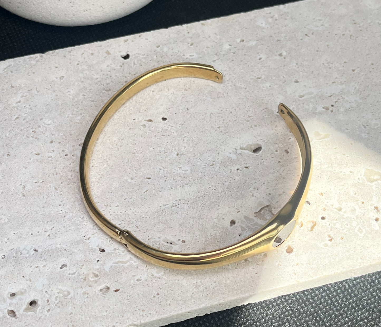 Gold Shell Bangle