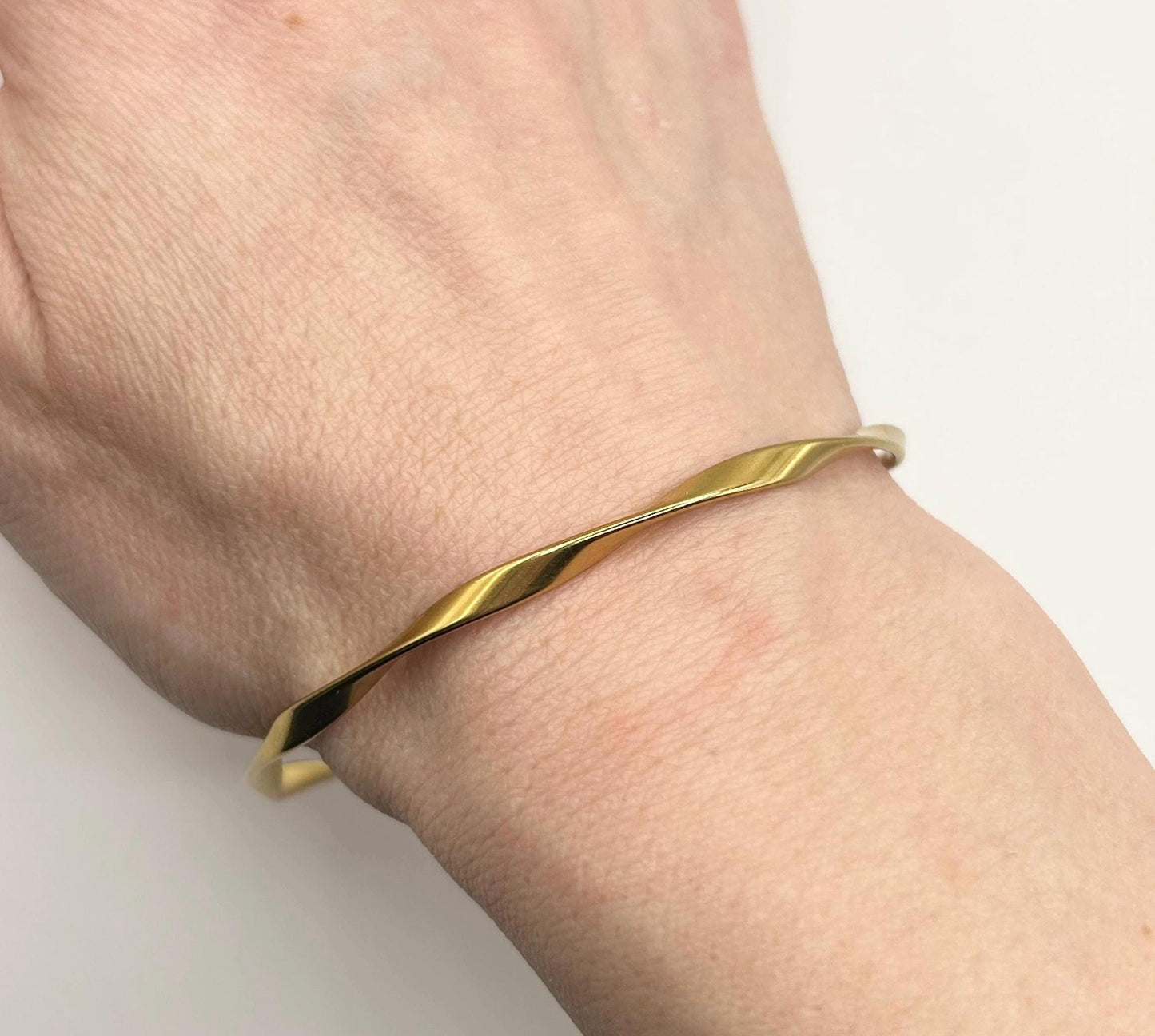 Gold Twisted Bangle