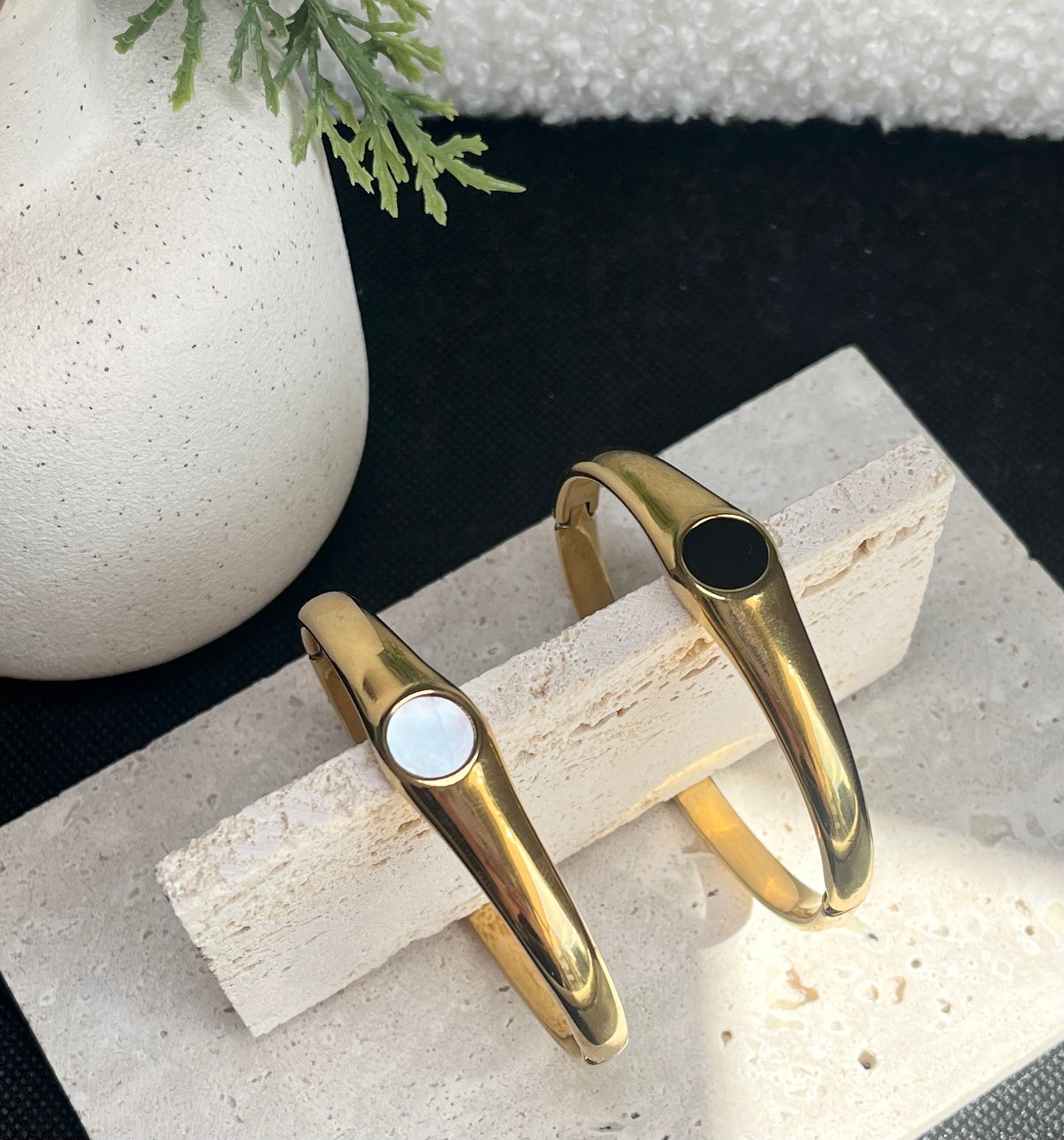 Gold Shell Bangle