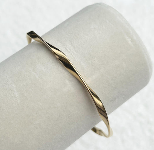 Gold Twisted Bangle