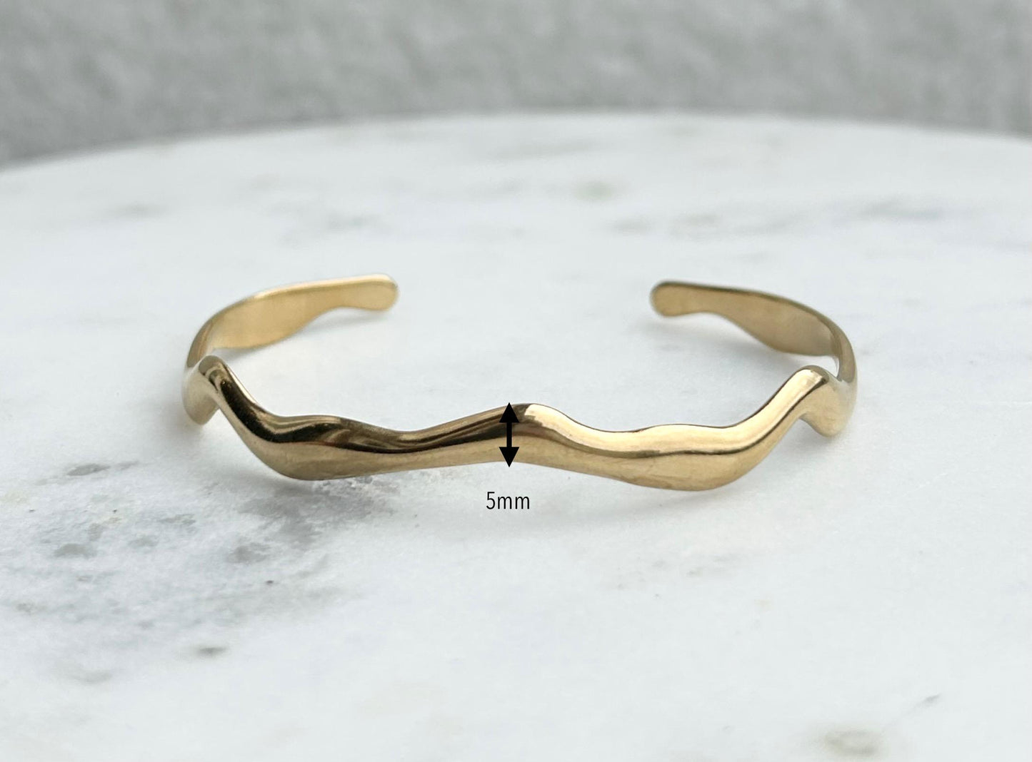 Irregular Cuff