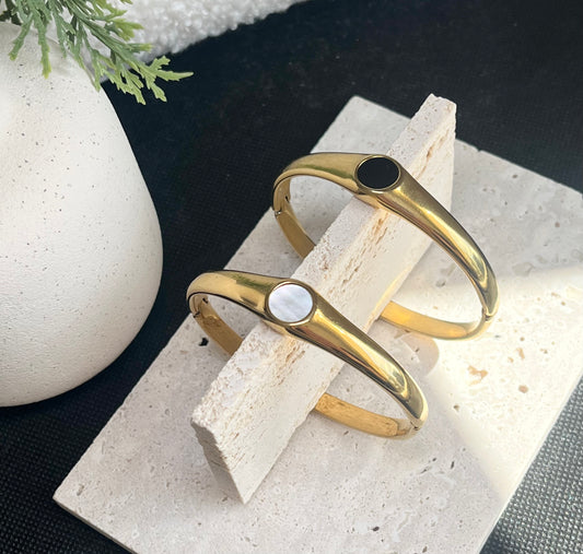 Gold Shell Bangle